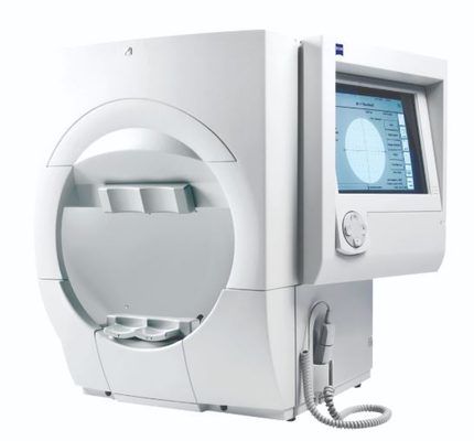 Campímetro Carl Zeiss Humphrey HFA 750 — Oculare Medical Center Caruaru